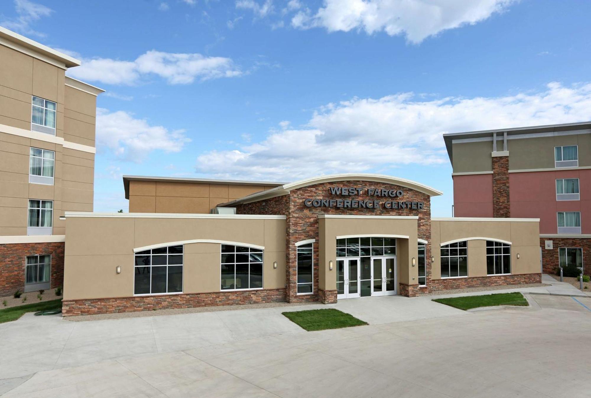 Homewood Suites By Hilton West Fargo/Sanford Medical Center Exterior foto